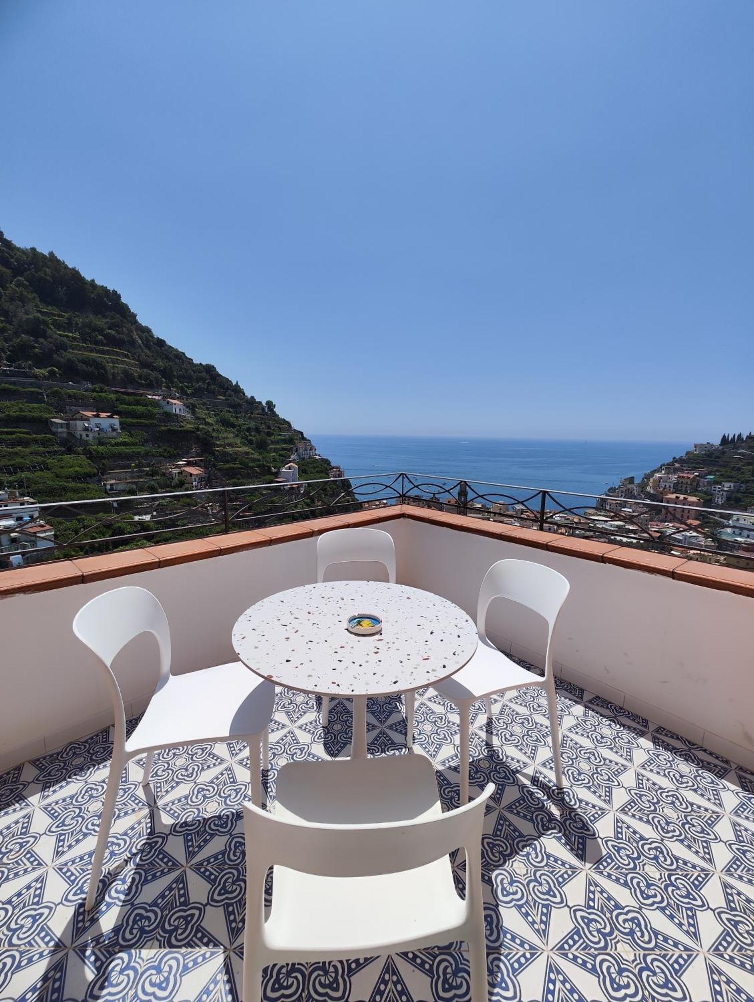 Villa Elica - Suite Carmine - Amalfi Coast ミノーリ エクステリア 写真